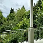 Frauenapartment Schoenes Apartment Mit Balkon Am Bergpark Wilhelmshoehe